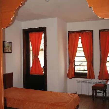 Sivrieva House ゲストハウス 3*