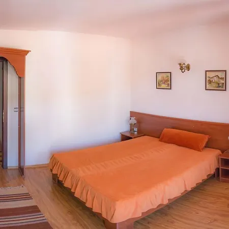 Sivrieva House